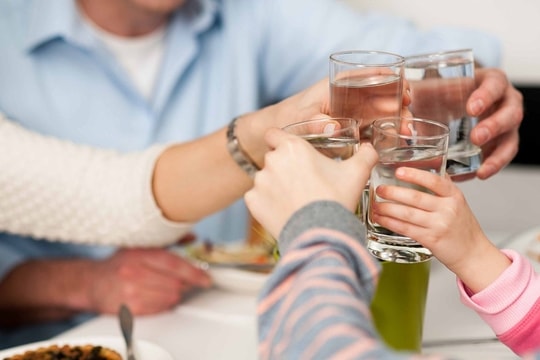 Người trẻ Việt dần 'nói không' với rượu bia