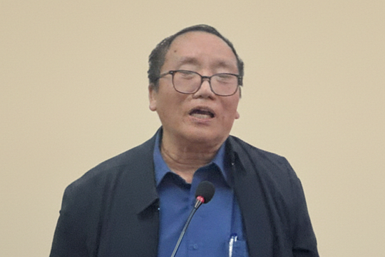 Trần Đăng Khoa: 'AI làm thơ không hay'