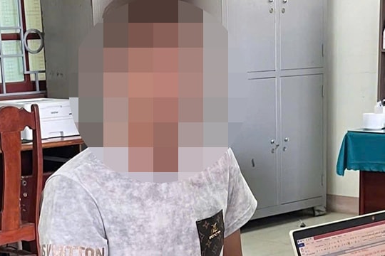 Thanh niên dùng clip nóng để cưỡng dâm người yêu cũ