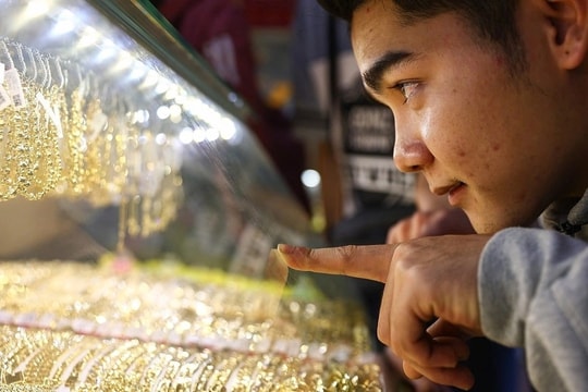 'Tôi lãi hơn 1,6 tỷ đồng sau tám năm mua vàng'