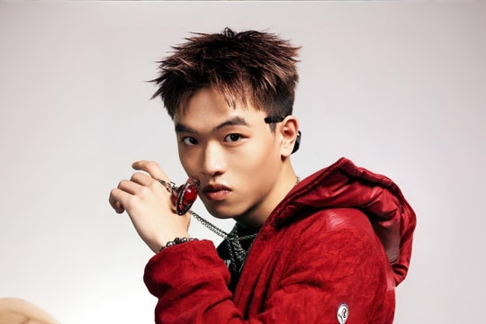 Thí sinh Rap Việt vướng tranh cãi