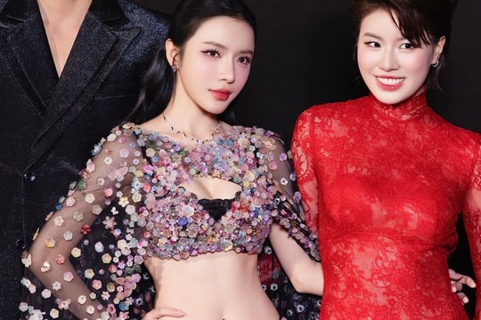 'Thỏ ơi' vượt mốc 300 tỷ