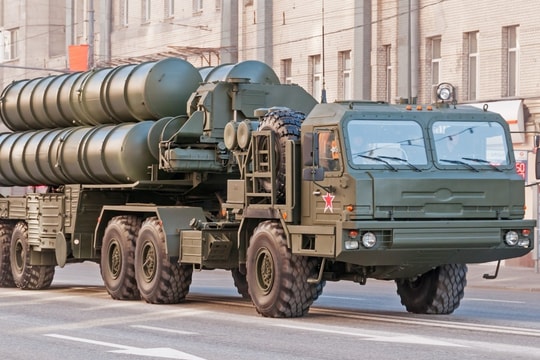 Sức mạnh hệ thống phòng không S-400 của Nga khiến NATO phải dè chừng