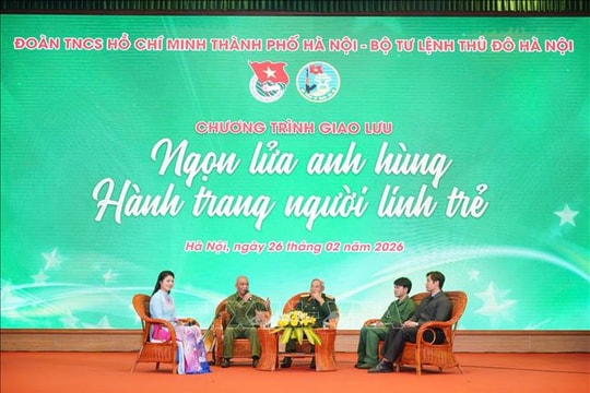 Khơi dậy niềm tự hào, góp sức trẻ xây dựng và bảo vệ Tổ quốc