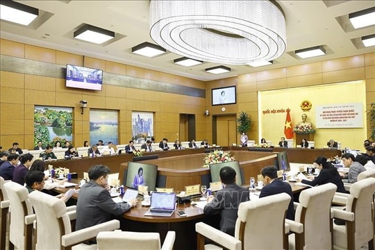 Hội nghị toàn quốc triển khai công tác bầu cử: Phát huy quyền làm chủ của nhân dân và trách nhiệm của cử tri