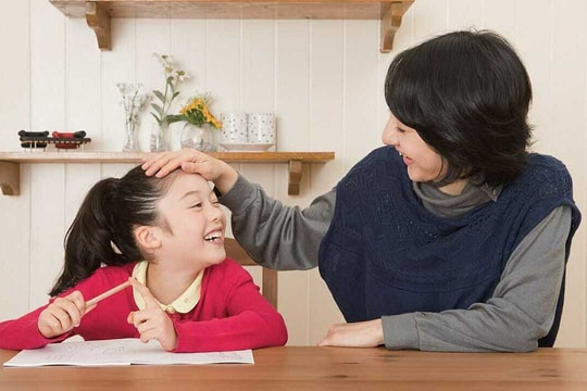 Kiệt sức vì nuôi con như chạy KPI