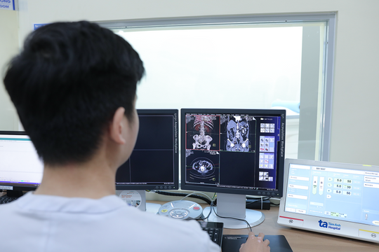 Phát hiện ung thư não từ dấu hiệu tưởng mãn kinh