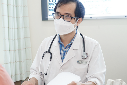 Ho đờm màu gỉ sét có phải dấu hiệu ung thư phổi?