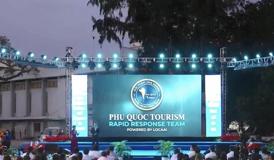 Phú Quốc ra mắt Đội phản ứng nhanh và mã QR đa ngôn ngữ