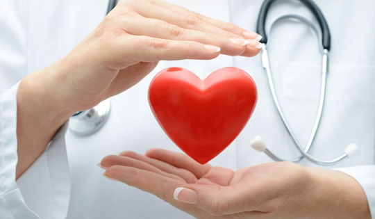 Loạt lời chúc Ngày Thầy thuốc Việt Nam (27/2) khiến dân mạng chia sẻ rần rần