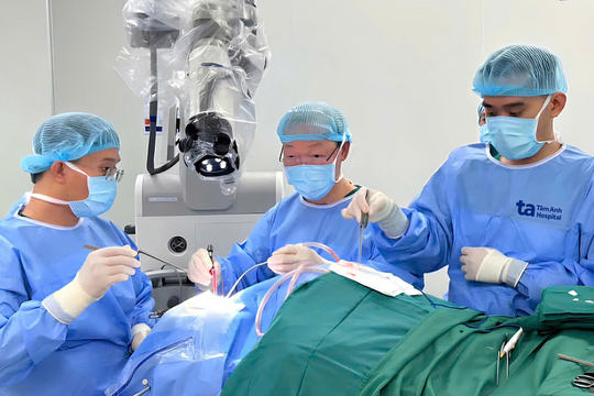 Thiếu niên liên tục đột ngột mất ý thức do u não