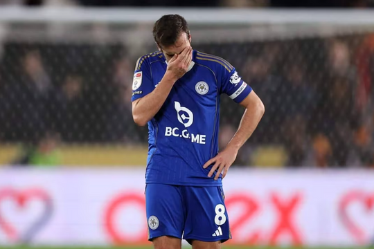 Bi kịch của Leicester sau 10 năm vô địch Ngoại hạng Anh