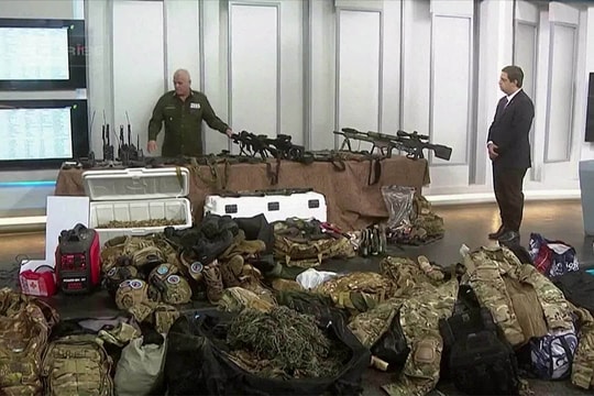 Cuba công bố tang vật trên xuồng của nhóm vũ trang xâm nhập