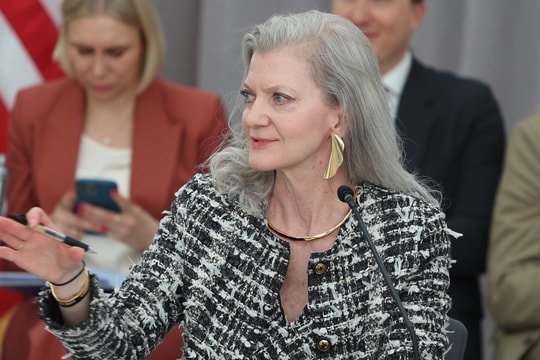 Mỹ ủng hộ Pakistan không kích Afghanistan