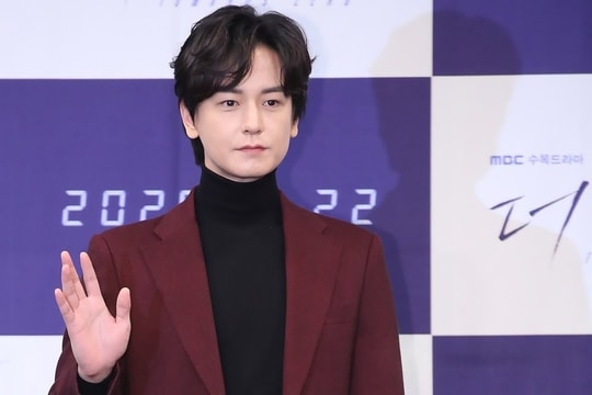 Tài tử 'Vườn sao băng' làm việc tại nhà kho