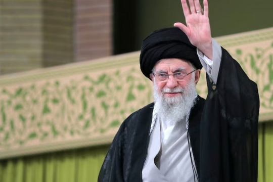 Lãnh tụ tối cao Iran Ali Khamenei thiệt mạng, ai sẽ kế nhiệm?