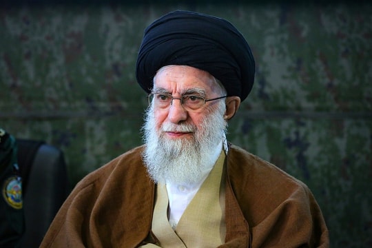 Truyền thông Iran xác nhận Lãnh tụ tối cao Ali Khamenei thiệt mạng