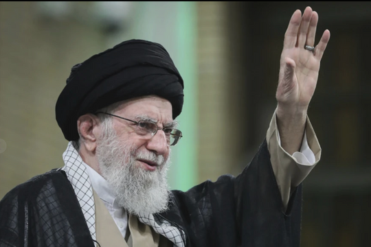 Lãnh tụ tối cao Iran Ali Khamenei là ai, tại sao bị Mỹ - Israel ám sát?