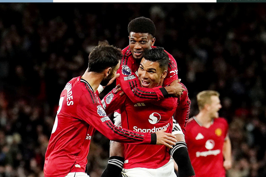 Man United - Crystal Palace: Áp sát Top 3