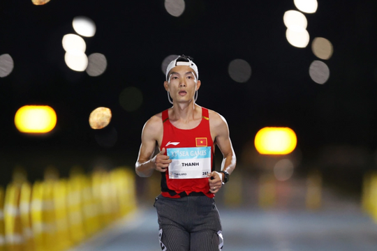 Hoàng Nguyên Thanh hụt kỷ lục Việt Nam tại Tokyo Marathon 2026