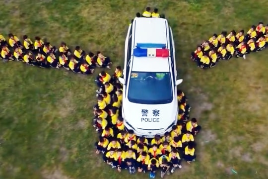 Điểm mù của xe SUV có thể che khuất 93 đứa trẻ