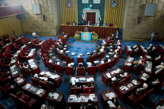 Iran bầu Lãnh tụ Tối cao mới thế nào