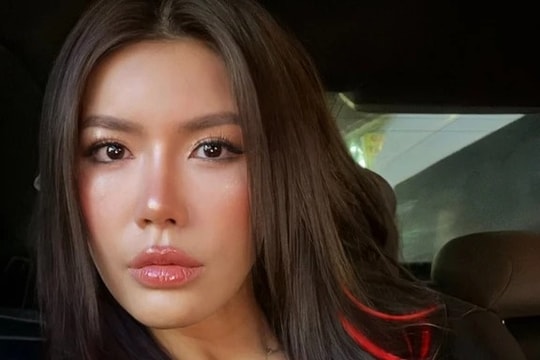 Minh Tú mắc kẹt ở Oman