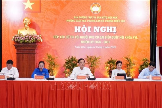 Các ứng cử viên đại biểu Quốc hội cam kết duy trì mối liên hệ thường xuyên, thực chất với cử tri