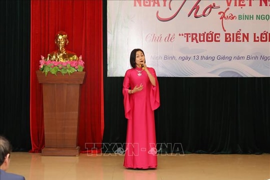 Thi ca hòa nhịp cùng khát vọng vươn mình của dân tộc