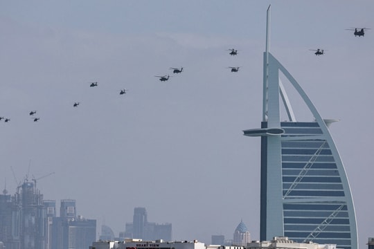 Dubai yêu cầu khách sạn không đuổi khách mắc kẹt