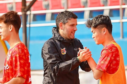 Ninh Bình sa thải HLV người Tây Ban Nha