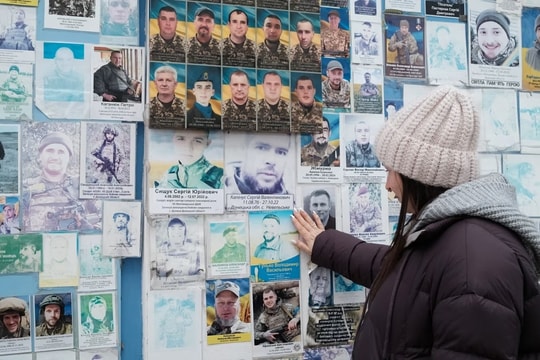 Khủng hoảng nhân khẩu học phủ bóng tương lai Ukraine