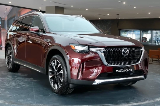 Chi tiết trang bị Mazda CX-90 PHEV sắp bán tại Việt Nam