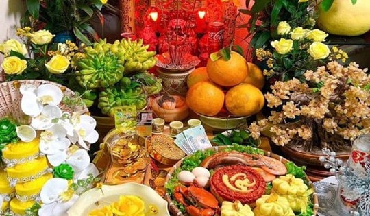 Vì sao phải kiêng kỵ nếm thử món ăn trước khi dâng cúng?