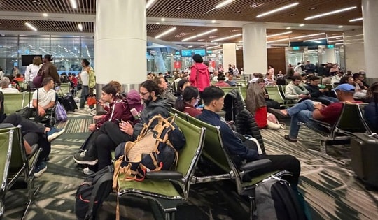 Cập nhật các chuyến bay từ Việt Nam bị ảnh hưởng do chiến sự Trung Đông