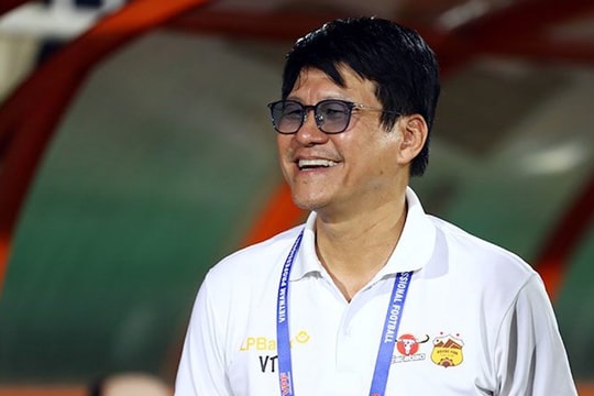Ông Vũ Tiến Thành rời HAGL về Ninh Bình làm HLV tạm quyền