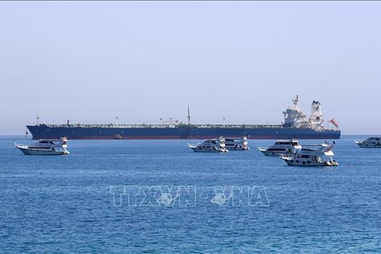 Chuỗi cung ứng toàn cầu đối mặt rủi ro lớn