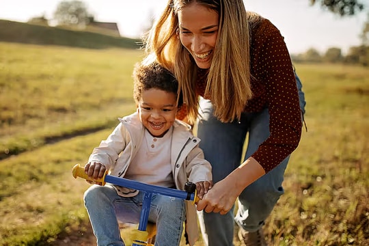 5 câu cha mẹ nên nói khi trẻ kêu chán