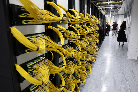 Anh nguy cơ lỡ mục tiêu Net Zero khi trung tâm dữ liệu quá ngốn điện