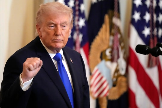 Chiến dịch tập kích Iran của ông Trump gây hoài nghi về pháp lý