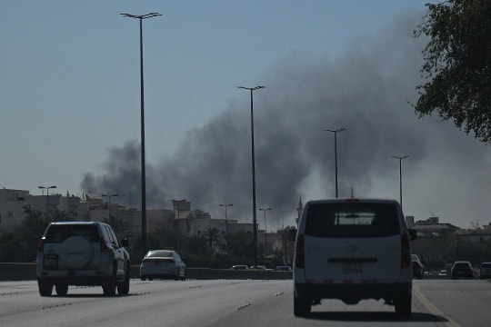 Mỹ rút nhân viên không thiết yếu khỏi 5 nước Trung Đông