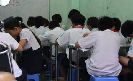Lý do cốt lõi 'siết dạy thêm khiến phụ huynh tốn kém hơn'