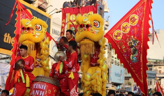 TP HCM: Tưng bừng Lễ hội Tết Nguyên tiêu
