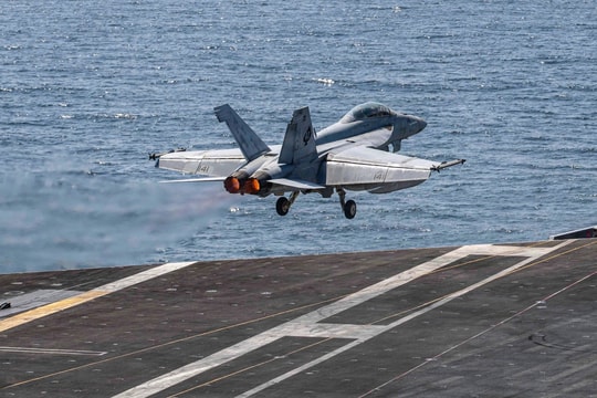 Sức mạnh dàn khí tài quân sự được Mỹ - Israel và Iran tung vào cuộc xung đột