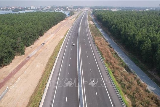 Chốt mốc giải phóng mặt bằng, hoàn thành các tuyến kết nối sân bay Long Thành