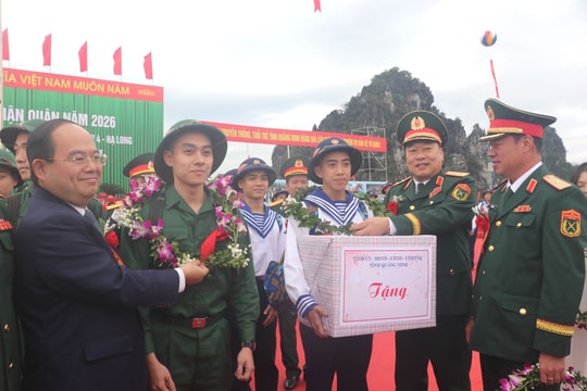 Sôi nổi ngày hội giao nhận quân trên đất mỏ Quảng Ninh