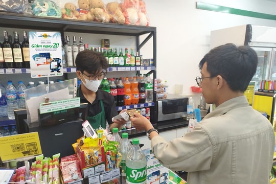 Cảnh báo hành vi yêu cầu thanh toán tiền mặt để né tránh doanh thu, trốn thuế