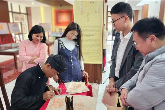 Từ Nghị quyết 80-NQ/TW đến sứ mệnh 'gìn giữ để trao truyền' ký ức dân tộc