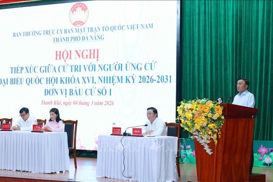 Thường trực Ban Bí thư Trần Cẩm Tú dự Hội nghị tiếp xúc cử tri tại Đà Nẵng