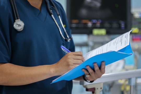 Nằng nặc tin mình mắc bệnh nan y dù cơ thể khỏe mạnh